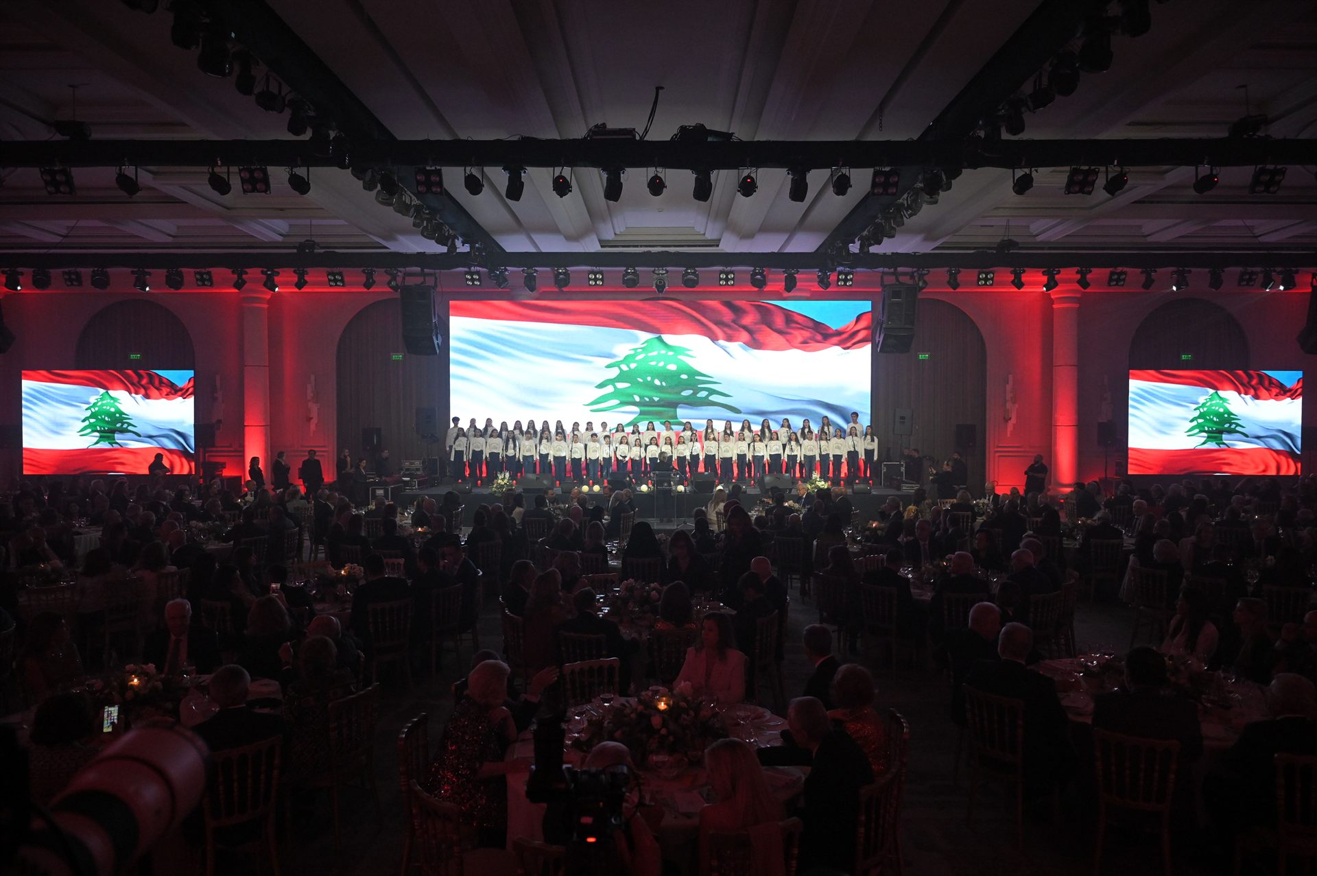 https://saint-porphyrios.org/Library/Assets//Gallery/Events/Gala2025/PRO_5940-web.jpg