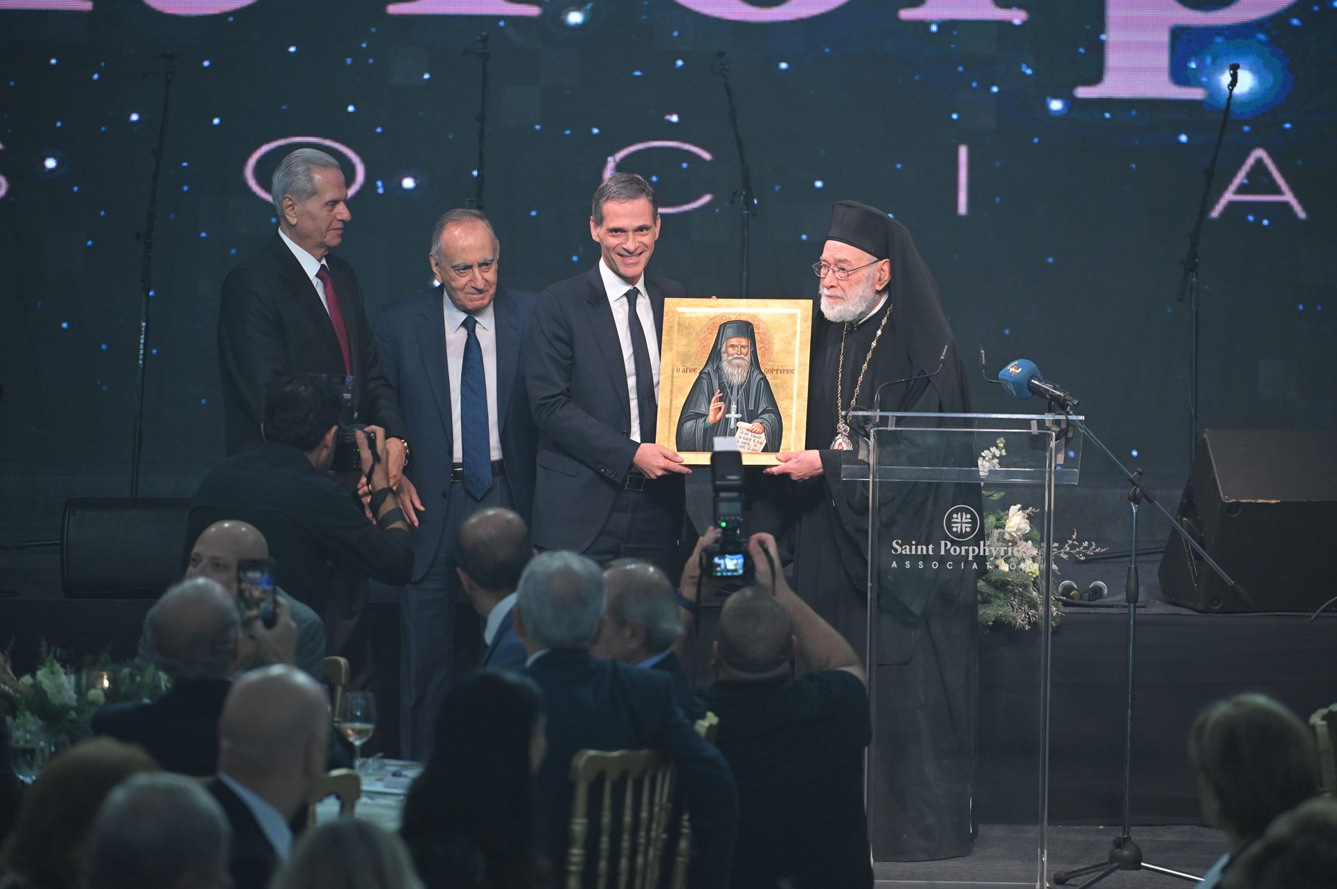https://saint-porphyrios.org/Library/Assets//Gallery/Events/Gala2025/PRO_6222-web.jpg