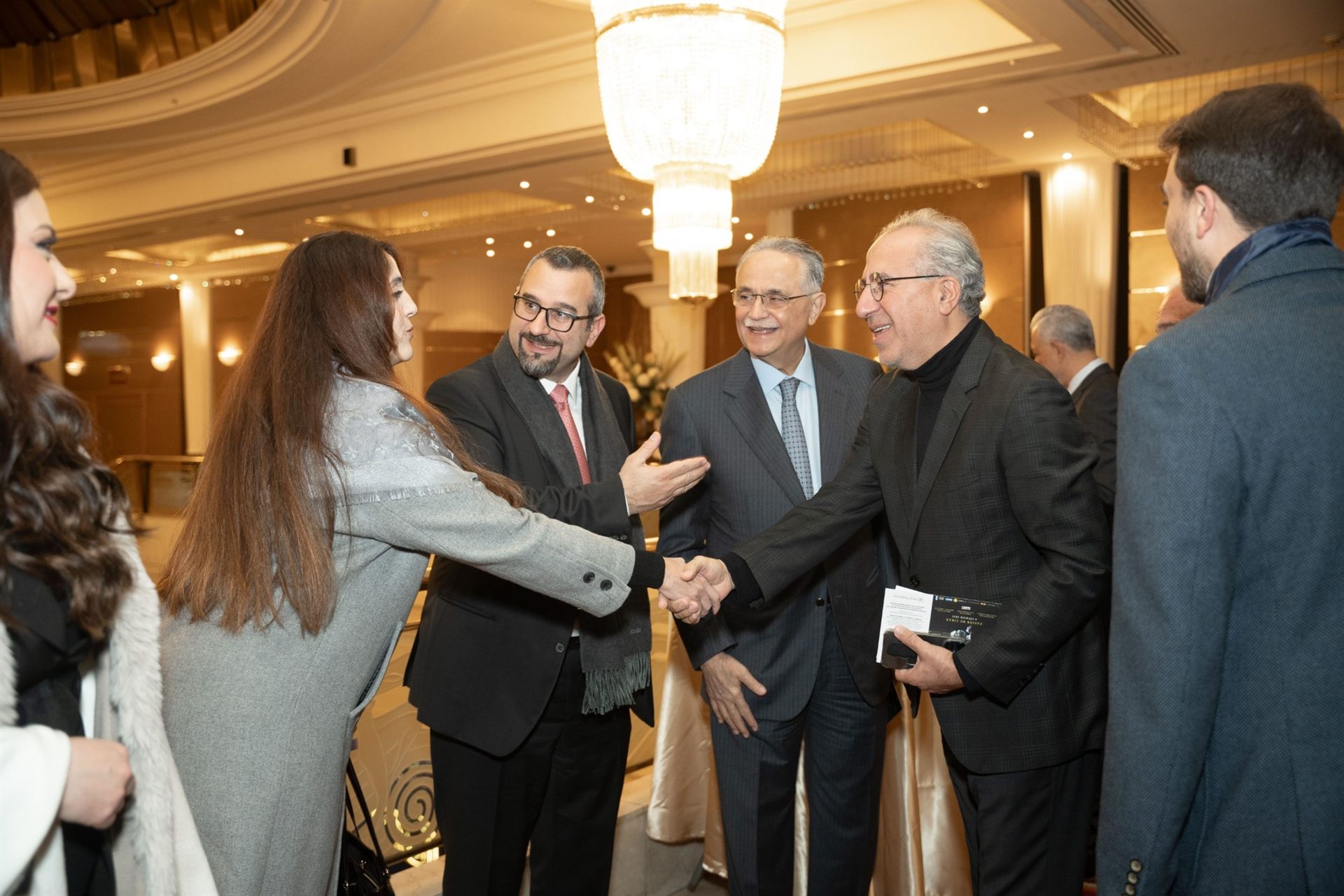 https://saint-porphyrios.org/Library/Assets//Gallery/Events/MonHymneàPiaf/reception-handshake-web.jpg